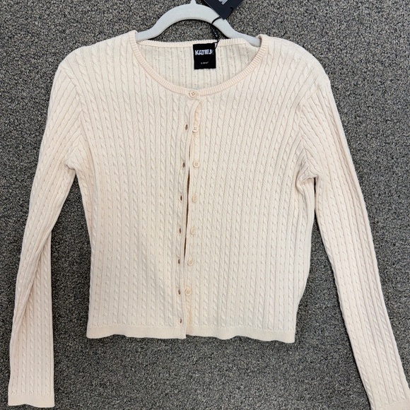 Katie J NYC Sweaters - NWT Katie J NYC Junior Cardigan "Rory" in Oatmeal